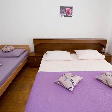 Apartment In With Sea View, Balcony, Air Conditioning, Wifi 5146-3